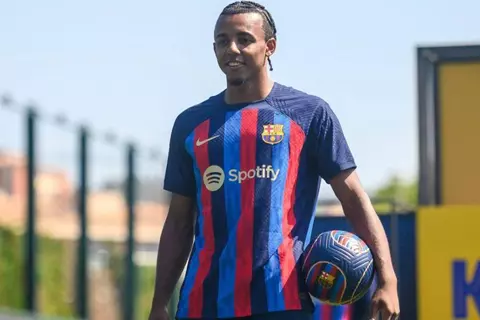 ماركا: الاتحاد السعودي يستهدف ضم كوندي